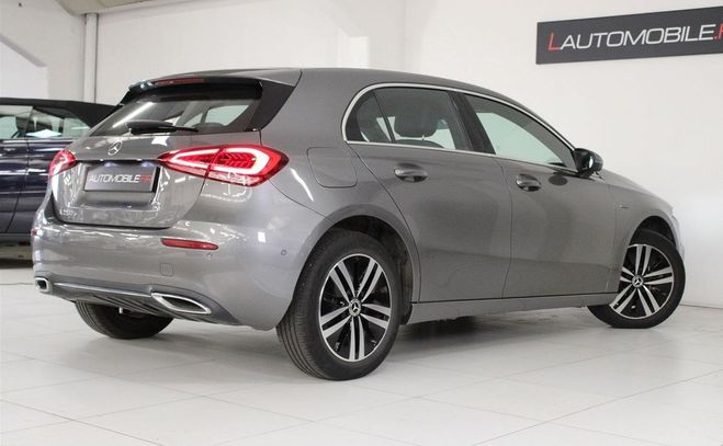 Mercedes Classe A 250 E 160+102CH STYLE LINE 8G-DCT CUIR N Gris de 2021