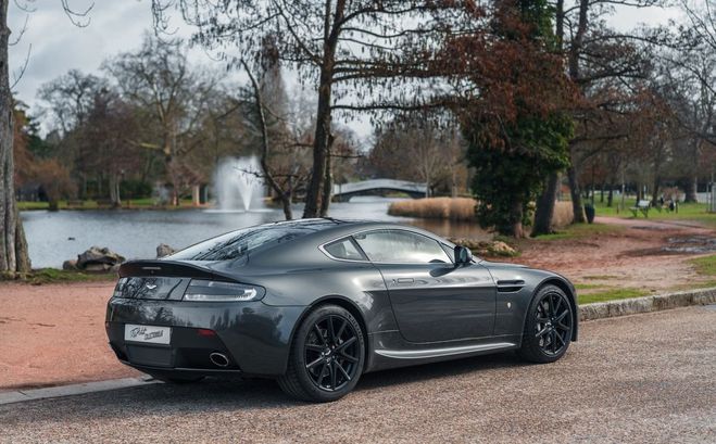 Aston martin V8 Vantage 426cv (3�me gen) Etat Exceptionnel Gris de 2012