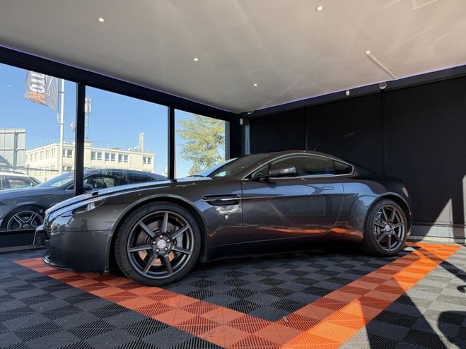 Aston martin Vantage Coup� 4.3i 2006 V8 GRIS FONCE de 2007