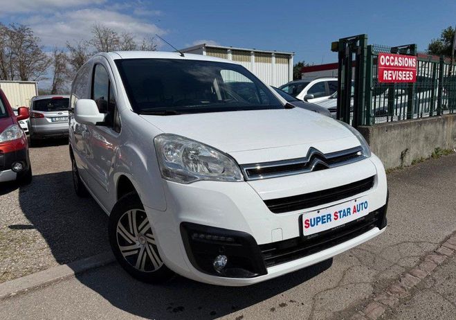Cliquer pour voir la photo suivante Citroen Berlingo II 1er Main 1.6 Blue HDI 100 ch S&S Club Blanc de 2017