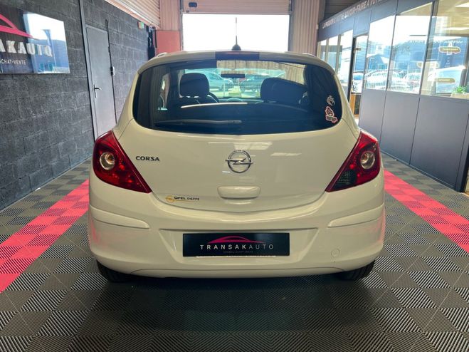 Opel Corsa 1.2 ecoflex- 85 CV Twinport Graphite Blanc de 2014