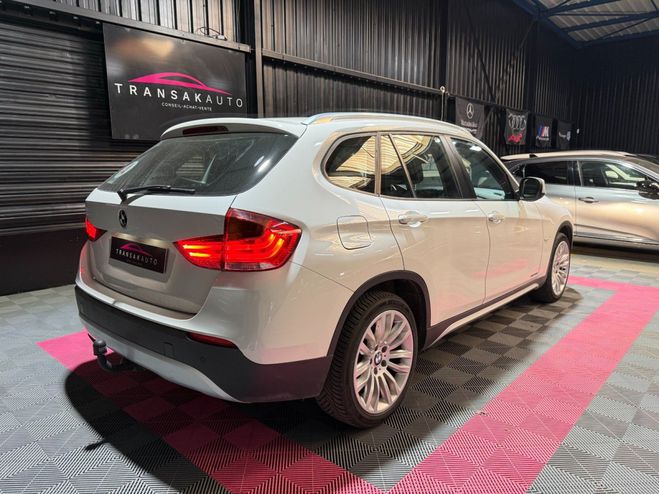 BMW X1 E84 sDrive 18i 150 ch Blanc de 2011