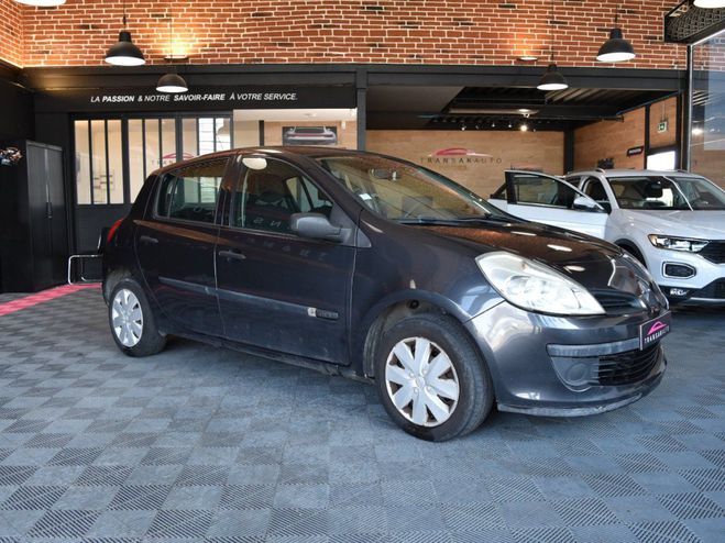 Renault Clio III 1.5 dCi 70 Dynamique Gris de 2008