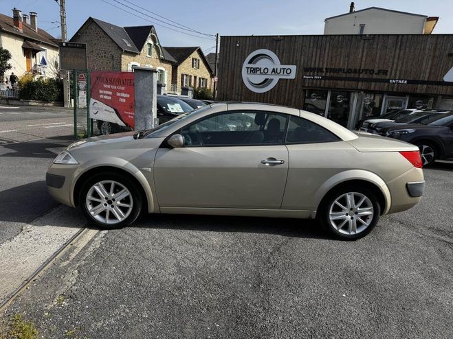 Renault Megane CC 1.9 dCi - 120 Sport Dynamique + clim BEIGE CLAIR de 2004