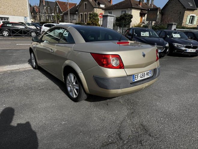 Renault Megane CC 1.9 dCi - 120 Sport Dynamique + clim BEIGE CLAIR de 2004