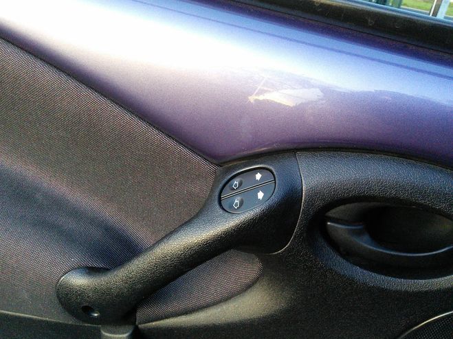 Ford KA 1.3 70 Basis - MOTEUR A chaine de distri Violet de 2005