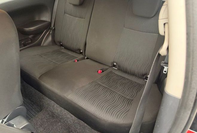 Suzuki Swift   1.3 DDIS75 GL 3P  de 2013