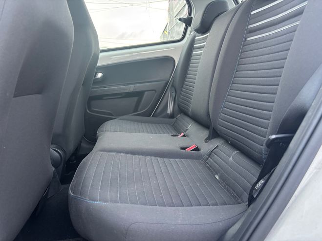 Volkswagen Up 1.0 60 COOL UP! 5P GPS 40000KM Blanc de 2014