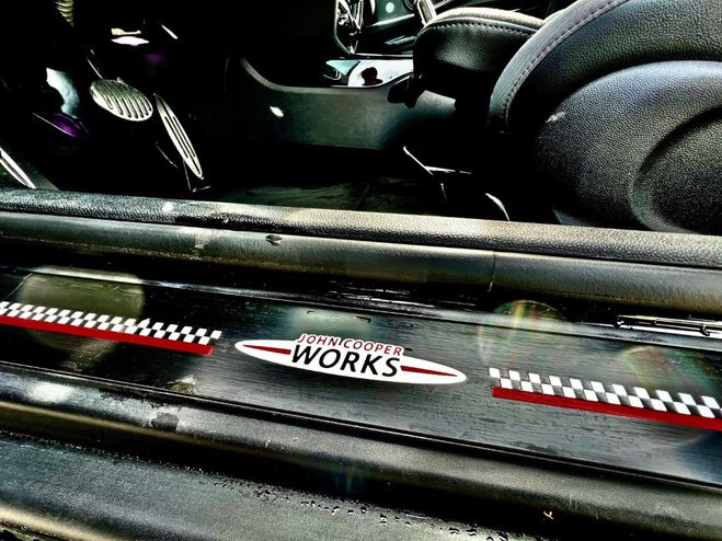 Mini Clubman John Cooper Works Noir/rouge de 2020