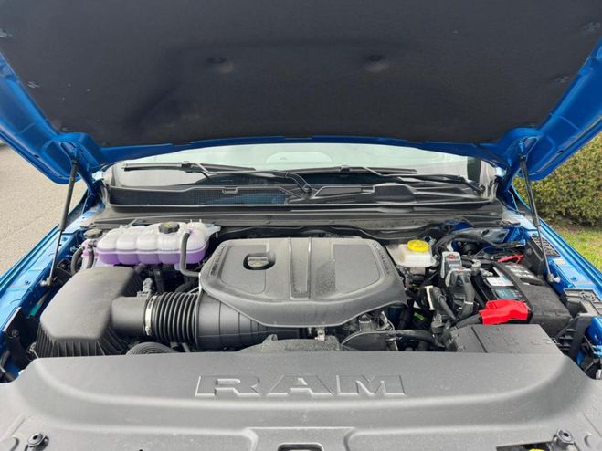 Dodge Ram 1500 CREW CAB REBEL Bleu de 2025