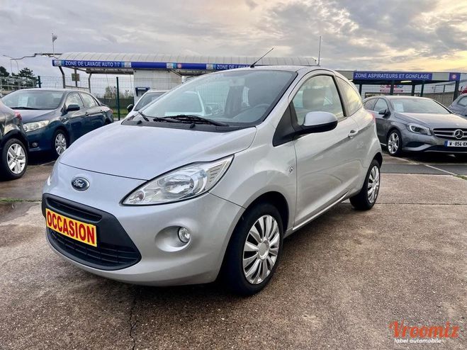 Ford KA 1,2 69CV TITANIUM / FACTURE ENTRETIEN DI Gris de 2010