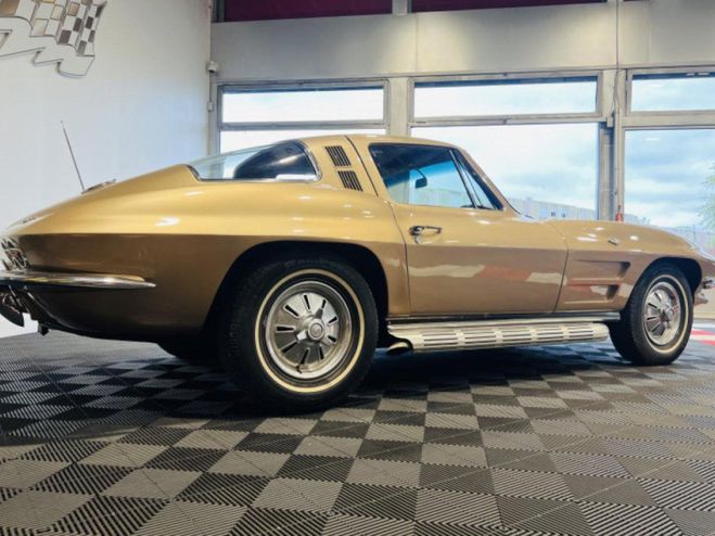 Chevrolet Corvette USA C2 V8 327 5.3L BEIGE de 1965