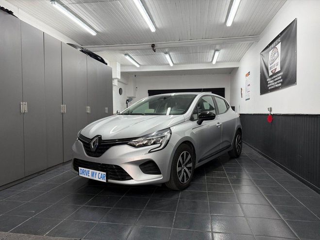 Renault Clio TCe 90Ch Equilibre - 64 000 Kms Gris Clair de 2023