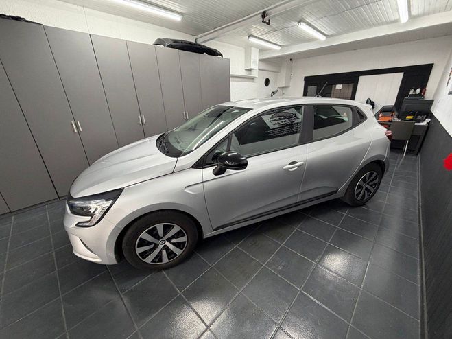Renault Clio TCe 90Ch Equilibre - 64 000 Kms Gris Clair de 2023