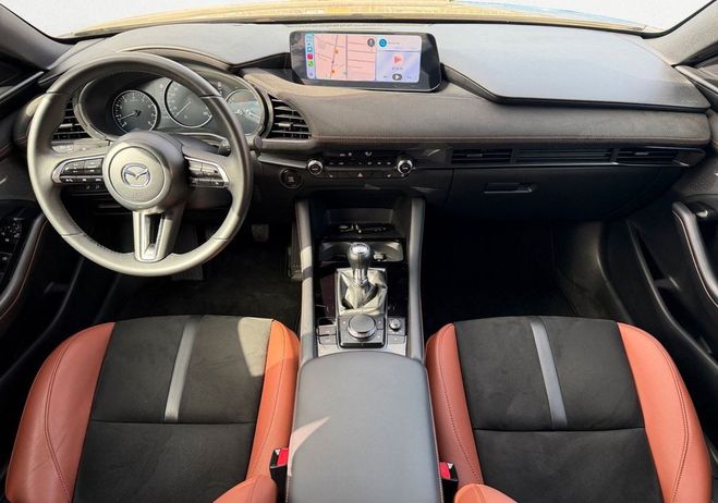 Mazda 3 2.0 e-skyactiv-g 122 hybrid nagisa bvm 6 Gris de 2024