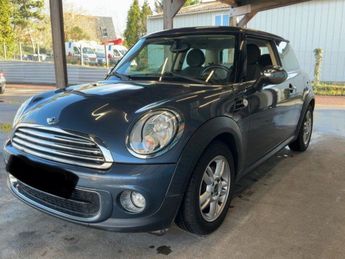  Voir d&eacute;tails -Mini One D 90CH PACK SALT &agrave; Cannes (06)