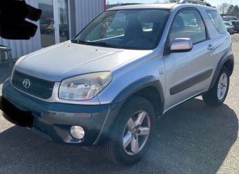  Voir d&eacute;tails -Toyota RAV 4 150 VVT-I GX 3P &agrave; Cannes (06)