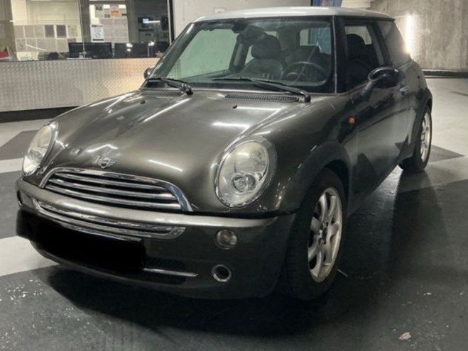 Cliquer pour voir la photo suivante Mini Cooper 115CH PARK LANE Gris F de 2006