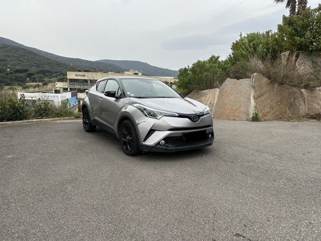 Toyota C HR 122h Collection 2WD E-CVT Gris de 2018