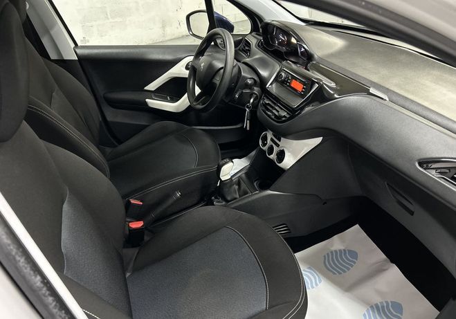 Peugeot 208 1.6 bluehdi 75 cv like 03-2018 4x Blanc de 2018