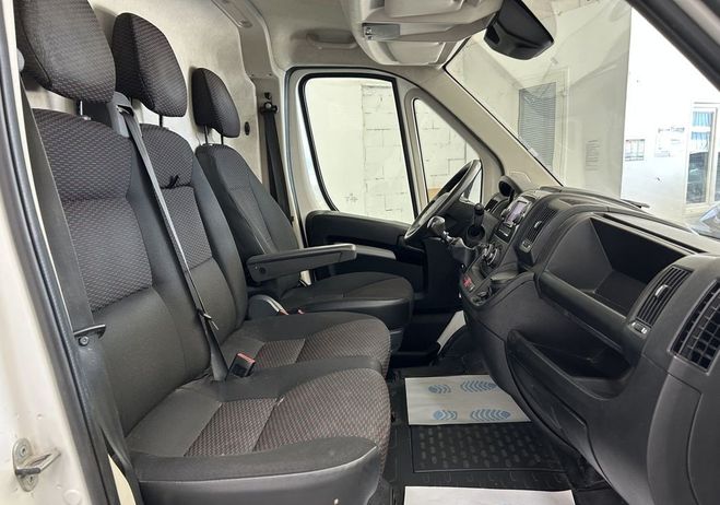Peugeot Boxer 2.2 bluehdi 140 cv pro l2h2 camera gps t Blanc de 2020