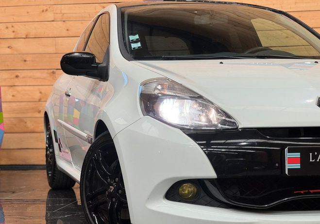 Renault Clio RS III Trophy Phase 2 Ch�ssis Cup Monito Blanc de 2010