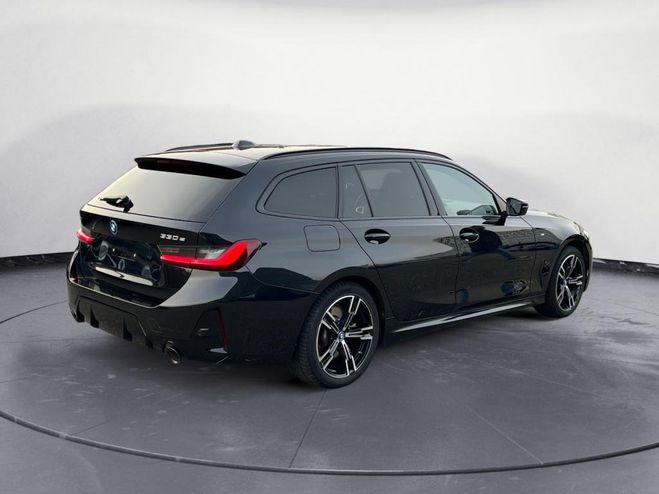 BMW Serie 3 touring 330e xDrive M Sport - Pack Confo Saphirschwarz de 2024