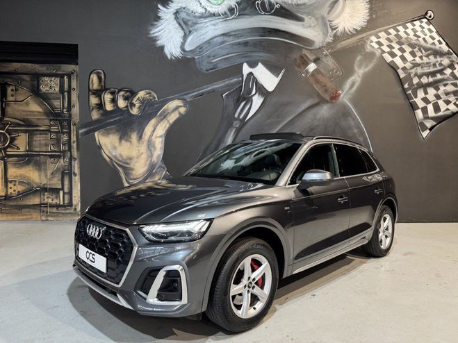 Audi Q5 50 TFSI E 299 S TRONIC 7 S LINE Toit Ouv Gris Clair de 2021
