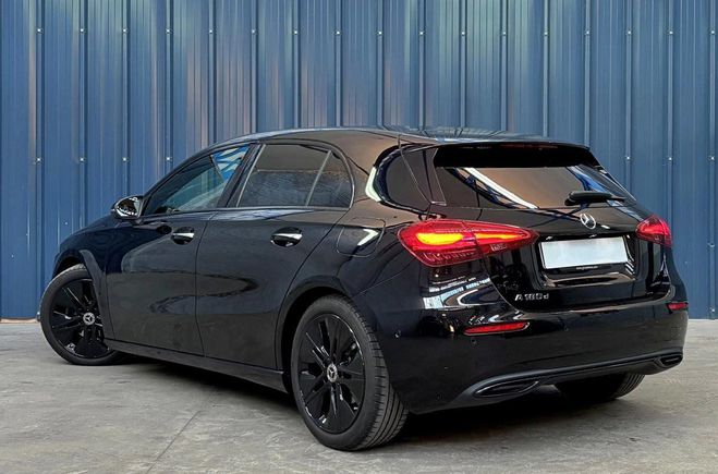 Mercedes Classe A 2.0 180 D Phase 2 115 PROGRESSIVE LINE 8 Noir de 2024