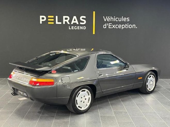 Porsche 928 0186 Gris de 1988