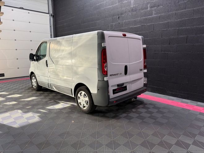 Renault Trafic FOURGON GN DCI 115 L1H1 1200 KG GRAND CO Blanc de 2013
