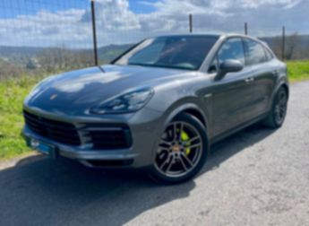 Voir d&eacute;tails -Porsche Cayenne COUPE (9YB) 3.0 V6 462ch E-HYBRID &agrave; Donzenac (19)