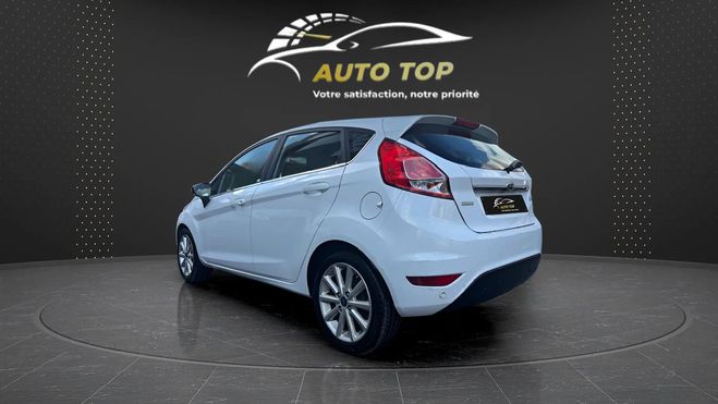 Ford Fiesta 1.0 ECOBOOST 100CH TITANIUM POWERSHIFT 5 BLANC de 2015