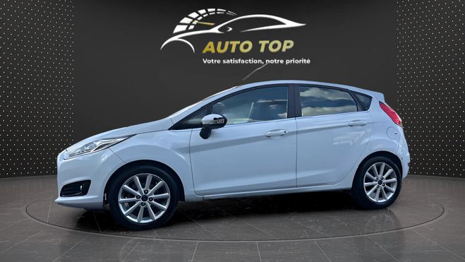 Ford Fiesta 1.0 ECOBOOST 100CH TITANIUM POWERSHIFT 5 BLANC de 2015