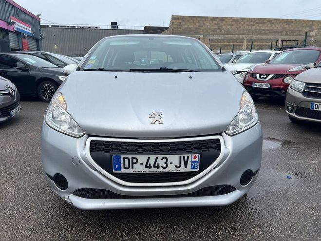 Peugeot 208 1.0 VTI 68 LIKE 5P TR�S FIABLE Gris de 2015