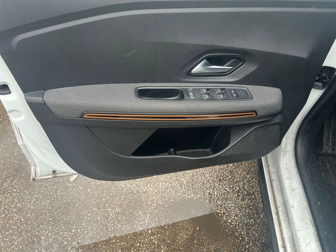 Dacia Sandero III 1.0 ECO-G 100 CONFORT PARFAITE TVA R Blanc de 2021