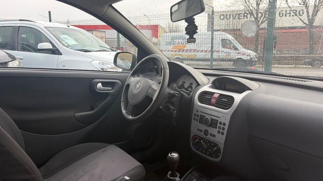Opel Corsa III (2) 1.0 CITY TWINPORT  FAIBLE KM Jaune de 2005