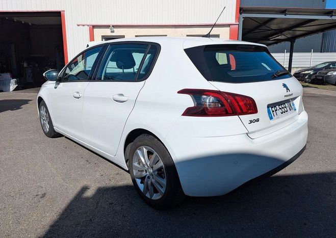 Peugeot 308 1.5 blue hdi 130 active business Blanc de 2020