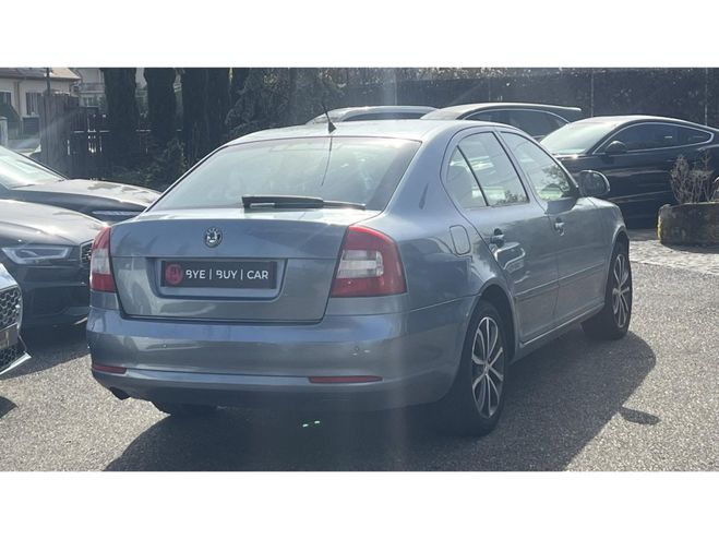 Skoda Octavia 1.6 TDI - 105 Business -GARANTIE 12 MOIS GRIS FONCE de 2010