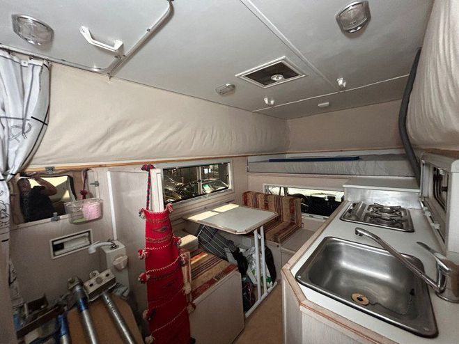 Chevrolet K30 CAMPING CAR RAID Blanc de 1985