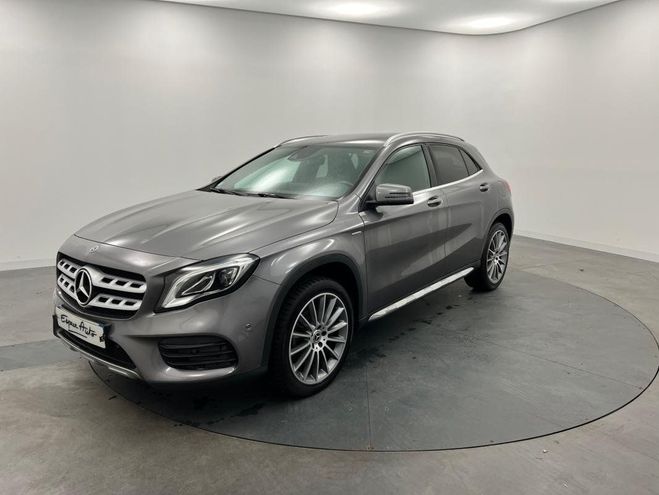 Mercedes Classe GLA 200 d 7-G DCT Starlight Edition Gris M�tallis� de 2019