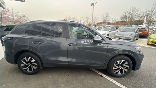 Volkswagen Tiguan 2.0 TDI 150ch DSG7 VW Edition Gris de 2025