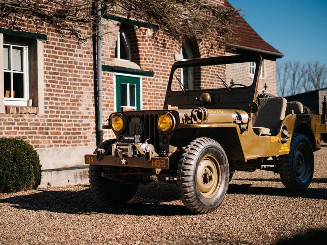 Cliquer pour voir la photo suivante Jeep Willys M38 Vert de 1952