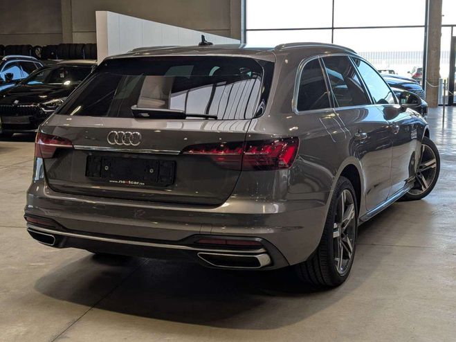 Audi A4 30TDi Avant STRONIC Gris M�tallis� de 