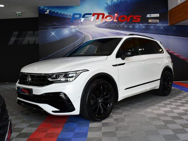 Cliquer pour voir la photo suivante Volkswagen Tiguan Black R-Line 2.0 TDI 150 DSG GPS Virtual Blanc Nacré de 2020