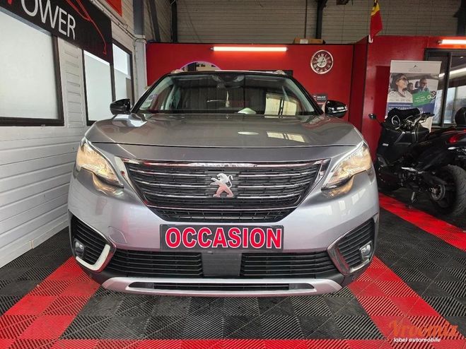 Peugeot 5008 GENERATION-II 1.5 BLUEHDI 130 ACTIVE BUS Gris de 2020