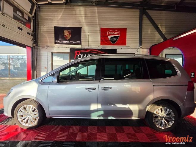 Volkswagen Sharan 2.0 TDI 140 BLUEMOTION CONFORT LINE Gris de 2015