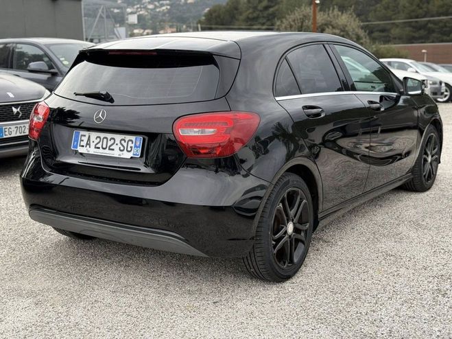 Mercedes Classe A 160 INTUITION Noir de 2016