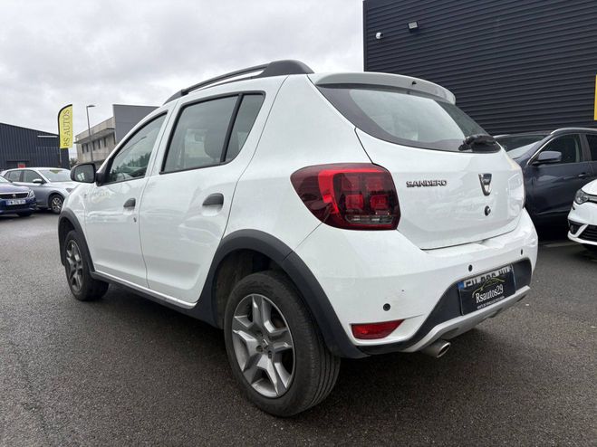 Dacia Sandero II (B52) 1.5 Blue dCi 95ch Stepway BLANC de 2021