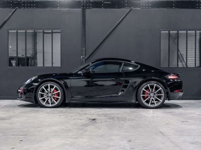 Porsche 718 Cayman S - Spicy Motor Noir de 2017